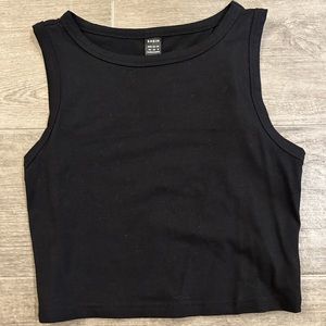 Women’s Black Cropped SHEIN Tank Top